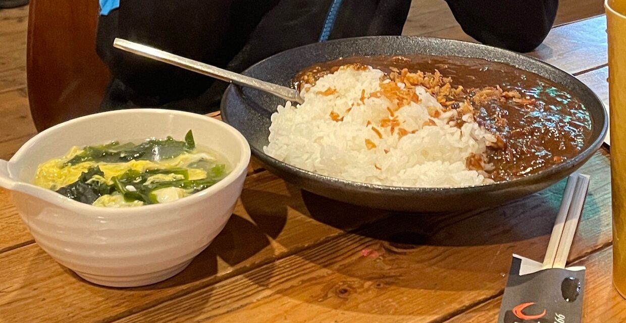 Seta of meal curry and egg soup