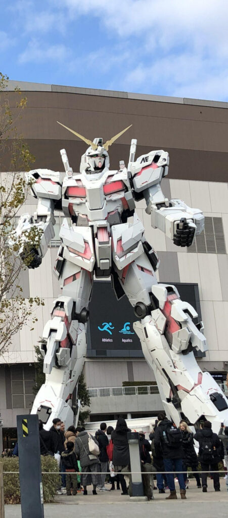 Gundam Robot in Diver City.