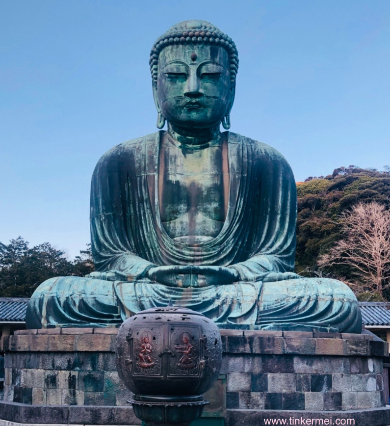 Front view of Kamakura buddha